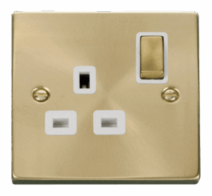 Click Scolmore - Click Deco 1 Gang 13A Dp Ingot Switched Socket Outlet White (VPSB535WH)