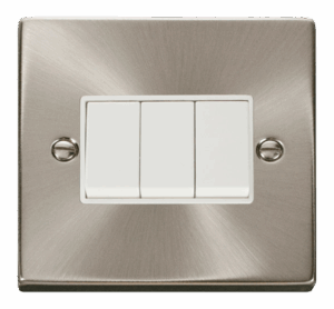 Click Scolmore - Click Deco 3 Gang 2 Way 10Ax Switch White (VPSC013WH)
