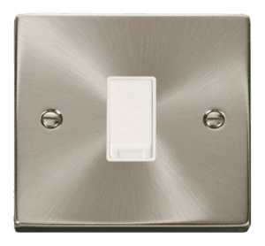 Click Scolmore - Click Deco 1 Gang Intermediate 10Ax Switch White (VPSC025WH)