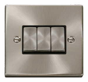 Click Scolmore - Click Deco 3 Gang 2 Way Ingot 10Ax Switch Black (VPSC413BK)