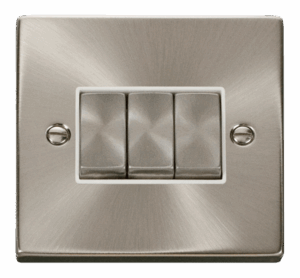 Click Scolmore - Click Deco 3 Gang 2 Way Ingot 10Ax Switch White (VPSC413WH)