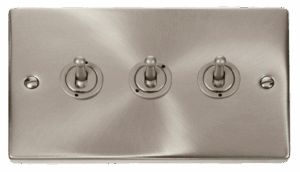 Click Scolmore - Click Deco 3 Gang 2 Way 10Ax Toggle Switch (VPSC423)