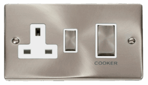 Click Scolmore - Click Deco Ingot 45A Dp Switch 13A Switched Socket White (VPSC504WH)