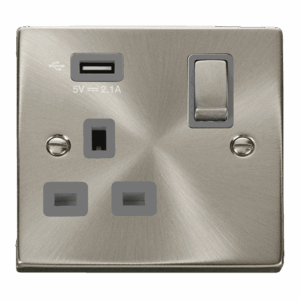 Click Scolmore - Click Deco 13A Ingot 1 Gang Switched Socket Outlet With Single 2.1A Usb Outlet (VPSC571UGY)