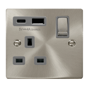 Click Scolmore - Click Deco Deco Ingot 13A 1 Gang Switched Safety Shutter Socket Outlet With Type A & C Usb (4A) Outlets Satin Chrome Grey Inserts (VPSC585GY)