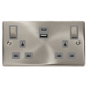 Click Scolmore - Click Deco 13A Ingot 2 Gang Switched Safety Shutter Socket Outlet With Type A & C Usb (4.2A) Outlets (VPSC586GY)