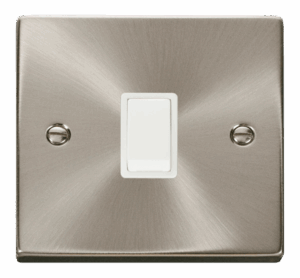 Click Scolmore - Click Deco 20A 1 Gang Dp Switch White (VPSC622WH)