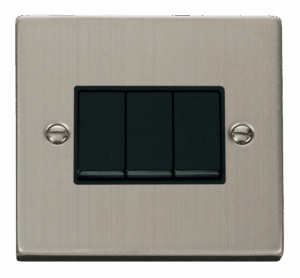 Click Scolmore - Click Deco 3 Gang 2 Way 10Ax Switch Black (VPSS013BK)