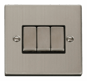 Click Scolmore - Click Deco 3 Gang 2 Way Ingot 10Ax Switch Black (VPSS413BK)