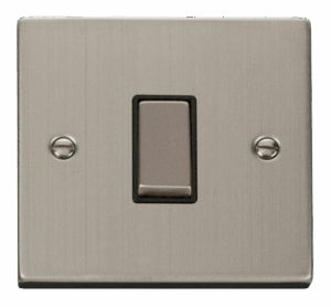 Click Scolmore - Click Deco 1 Gang Intermediate Ingot 10Ax Switch Black (VPSS425BK)