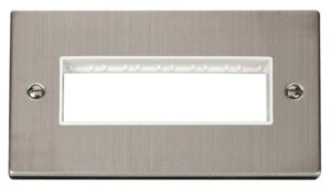 Click Scolmore - Click Deco 2 Gang Plate 6 In-Line Aperture White (VPSS426WH)