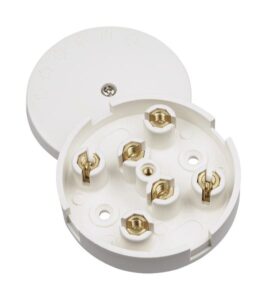 Click Essentials 20A Junction Box Selective Entry 6 Terminal White