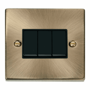 Click Scolmore - Click Deco 3 Gang 2 Way 10Ax Switch Black (VPAB013BK)