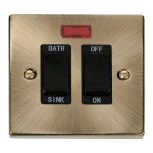 Click Scolmore - Click Deco 20A Dp Sink/Bath Switch Black (VPAB024BK)