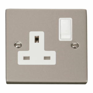 Click Scolmore - Click Deco 1 Gang 13A Dp Switched Socket Outlet White (VPPN035WH)