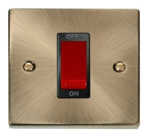 Click Scolmore - Click Deco 1 Gang 45A Dp Switch Black (VPAB200BK)
