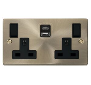 Click Scolmore - Click Deco 2G 13A Switch Skt 4.2A A&C Usb Vpab Bk (VPAB786BK)