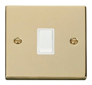 Click Scolmore - Click Deco 20A 1 Gang Dp Switch White (VPBR622WH)