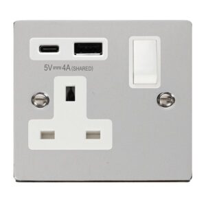Click Scolmore - Click Deco Deco Non Ingot 13A 1 Gang Switched Safety Shutter Socket Outlet With Type A & C Usb (4A) Outlets Polished Chrome White Inserts (VPCH785WH)