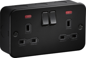 Knightsbridge Metalclad 13A 2G DP Switched Socket /w neons Sand Black