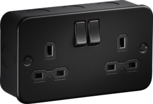 Knightsbridge Metalclad 13A 2G DP Switched Socket Sand Black